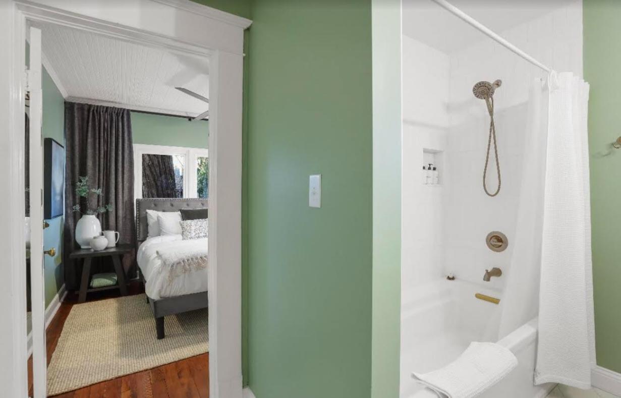 לודי Grape Escape Inn & Suites מראה חיצוני תמונה
