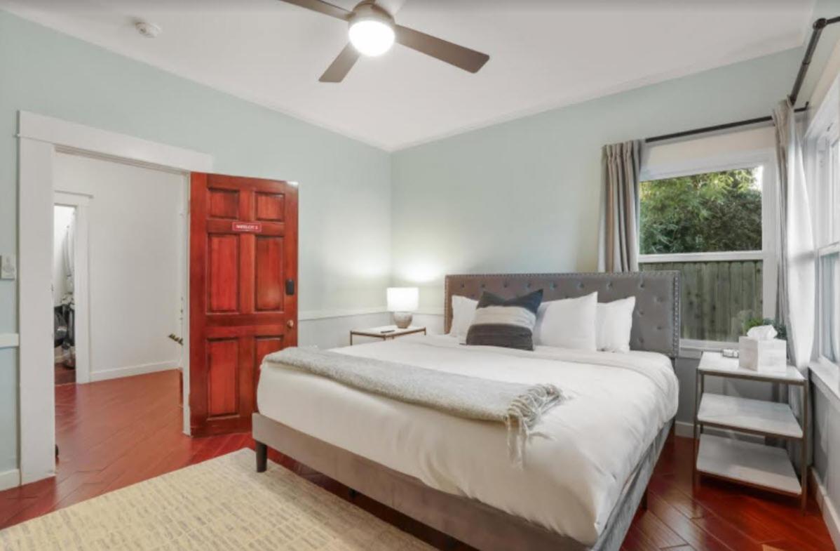 לודי Grape Escape Inn & Suites מראה חיצוני תמונה